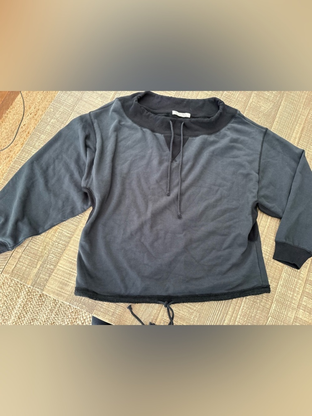 Like new Free People We The Free Henley sweatshirt M